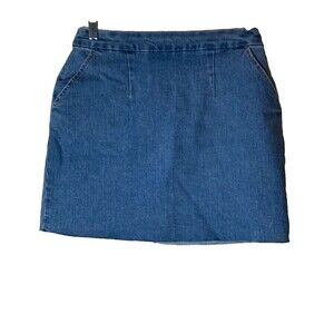 Forever 21 denim mini skirt back zip pockets size medium
